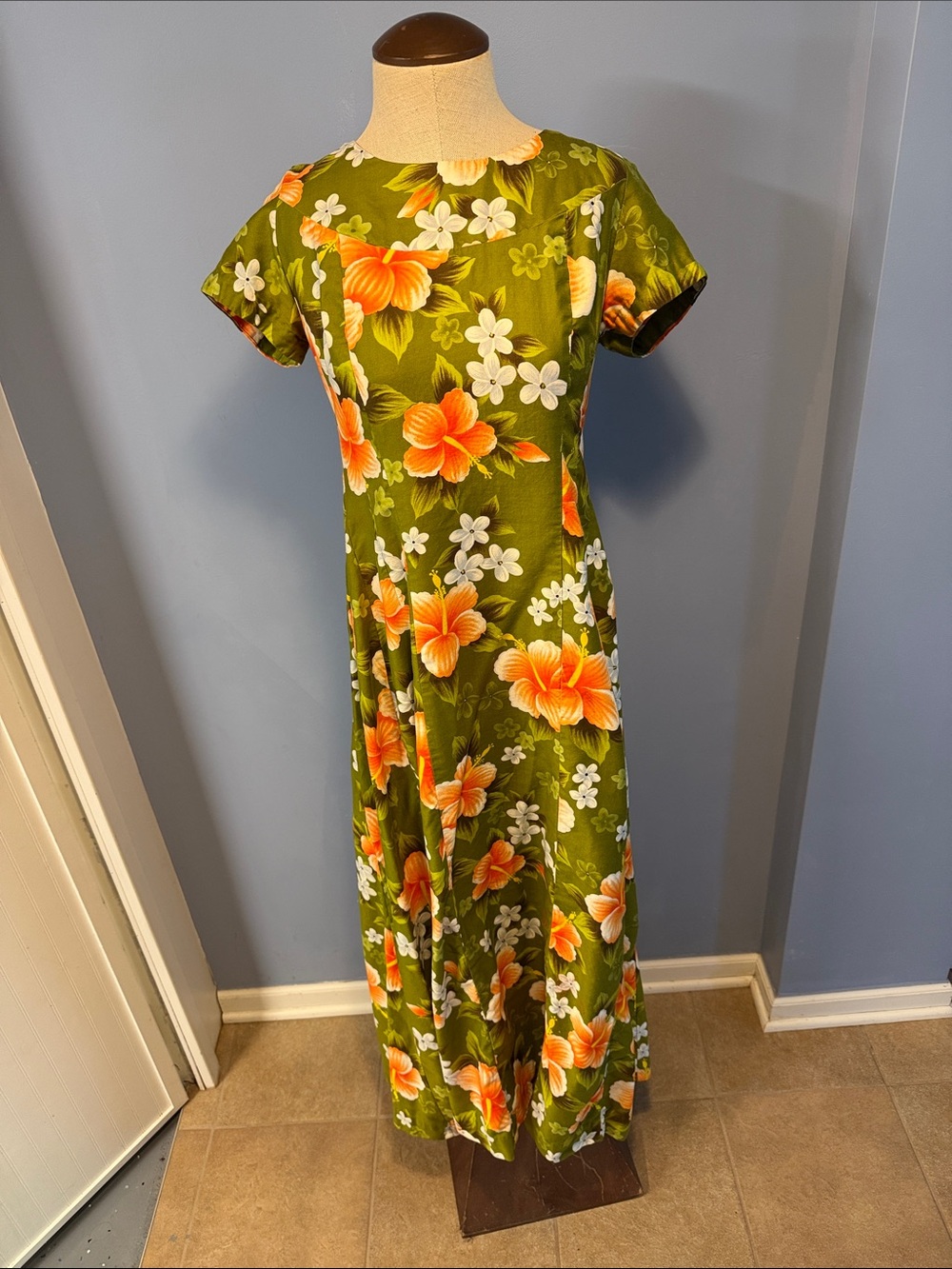 Ui-Maikai Vintage Olive Floral Maxi Dress with Orange Hibiscus Hawaii made S